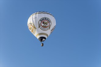 A moving hot air balloon during the Montgolfiade 2020 in Bad Wiessee
