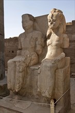 Pharaoh Tutankhamun and woman Queen Anchesenamun