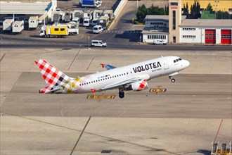 A Volotea Airbus A319 with the registration EC-MUX takes off from the airport in Palma de Majorca