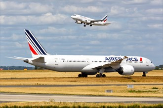 An Air France Boeing 787-9 Dreamliner with registration F-HRBA at Charles de Gaulle Airport