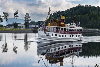 Tourist boat on the Telemark Canal