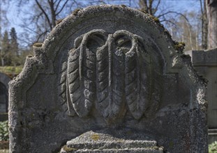 Relief with leaves on a Jewish gravestone