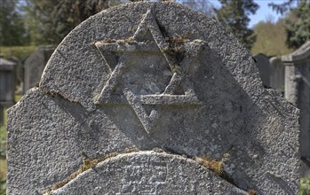 Relief of a Star of David on a Jewish gravestone