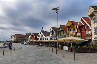 Bars and Restaurants in Skagen kai