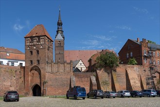 Historic city wall with Elbtor