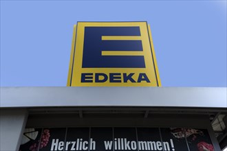 Edeka logo symbol sign supermarket