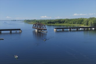 Railway bridge over the Richelieu River