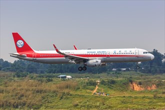 An Airbus A321 aircraft of Sichuan Airlines with registration number B-9936 at Chengdu airport