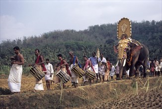 Uthali kavu pooram festival