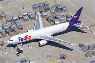 A FedEx Express Boeing 767-300F with registration N126FE at Los Angeles Airport