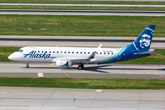 An Embraer ERJ 175 aircraft of Alaska Airlines Skywest with registration N403SY at San Jose Airport