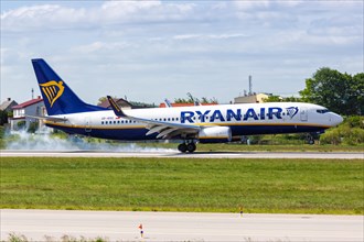 A Ryanair Boeing B737-800 with the registration SP-RSG lands at Gdansk Gdansk Airport