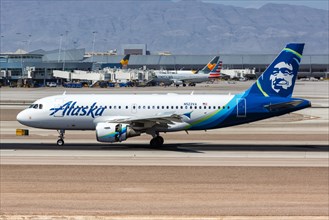 An Airbus A319 aircraft of Alaska Airlines with registration N522VA at Las Vegas airport