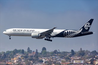 An Air New Zealand Boeing 777-300ER with registration number ZK-OKR at Los Angeles Airport