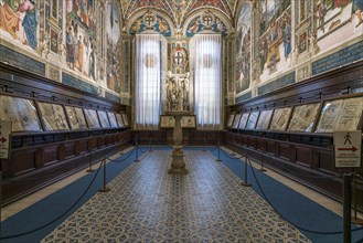 Libreria Piccolomini with frescoes on the life of Cardinal Enea Silvio Piccolomini