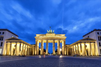 Brandenburg Gate by night Textfreiraum Copyspace in Berlin