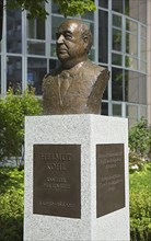 Bust of Helmut Kohl
