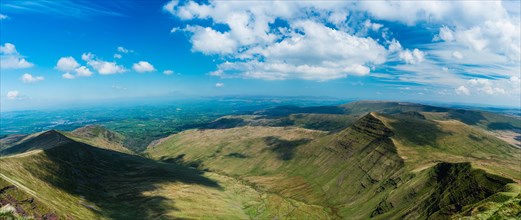 Panorama from Pen y Fan on the Cribyn