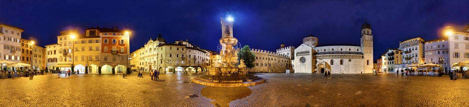 360 panorama of Piazza Duomo with Neptune fountain in the evening