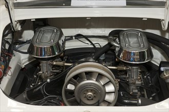 Tuned engine from Porsche 911