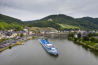 River cruise ship in Bernkastel Kues