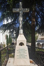 Tomb of the architect Clemens Holzmeister in the Petersfriedhof