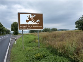 Information board at the border between Thuringia and Hesse on the opening of the border in November 1989 View in west direction