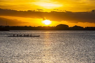 Evening rowing in the bay of Apia