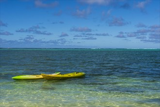 Kayaks in the wateres of Muri beach