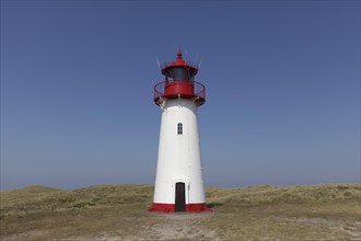 Red-white lighthouse List-West