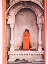 Prayer niche
