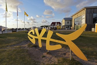 Sylt logo in front of the kursaalue Wenningstedt