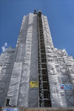 Enclosed Mariahilfkirche with outside lift