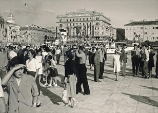 Yugoslavia in 1959: People at the harbour of Rijeka