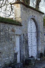 Entrance gate in the Rue de l`Ormerie