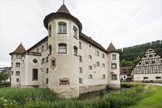 Glatt moated castle