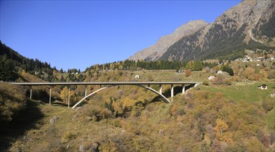 Serpentines and bridges on the A13 E43 motorway Drive from the south to the San Bernardino Pass