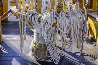 Rope on old sailing ship in the harbour of