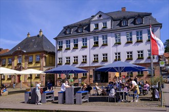 Street cafes on Engelplatz