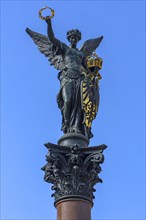 Figure of Victoria on a war memorial