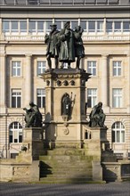 Johannes Gutenberg Monument