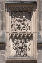 Sculptures of saints at the Sebaldus Church