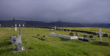 Cemetery and wooden church of