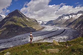 Hiking along the Great Aletsch Glacier