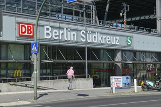 Suedkreuz train station