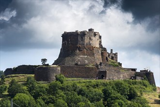 Murol castle