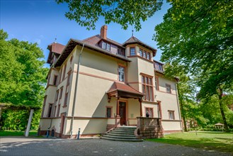 Truman Villa