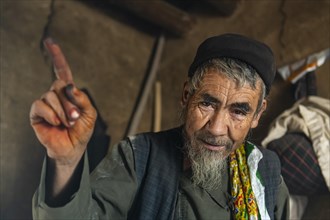 Sufi man who got all his family killed by the Taliban