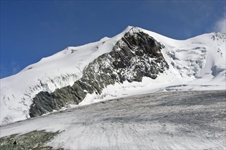 Bishorn above the Turtmangletscher