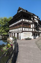 Maison des Tanneurs and half-timbered houses along the ILL canal